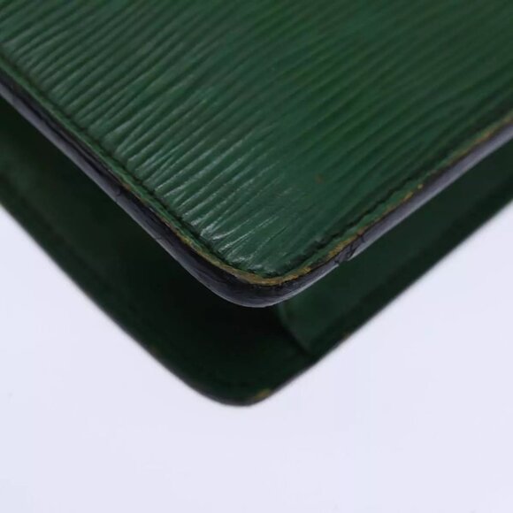 LOUIS VUITTON Epi Montaigne 27 Clutch Bag Green - Picture 6 of 16